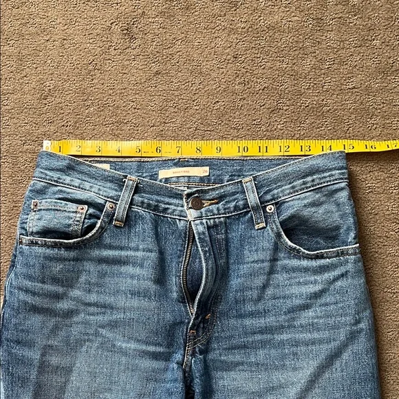 Levi’s Baggy Dad Jeans - Picture 4 of 6